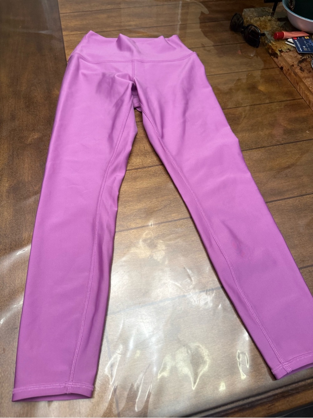*Like new* ALO Yoga Lavender-Pink Performance Leggings